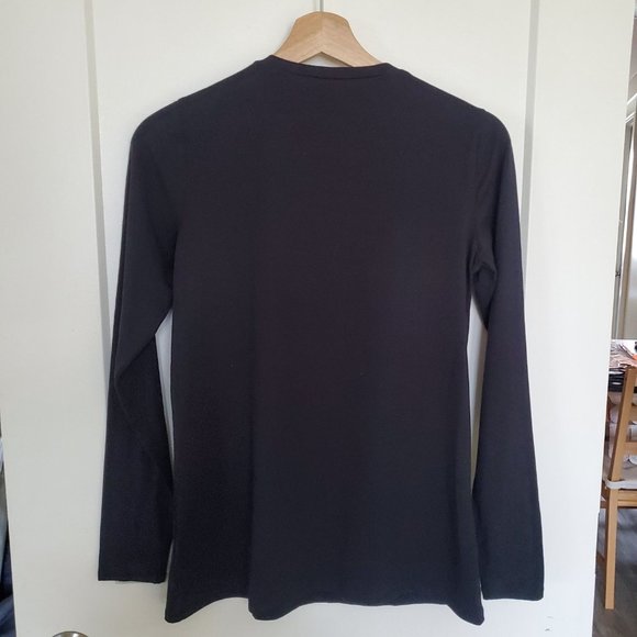 DG2 Diane Gilman Solid Long Sleeve V Neck Cross String Tie top - Black Size XS - Picture 3 of 5